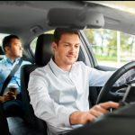 Hombrenetaxi_transportejuvasa