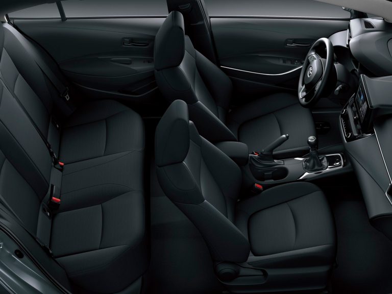 Toyota-Corolla-2021-16-scaled